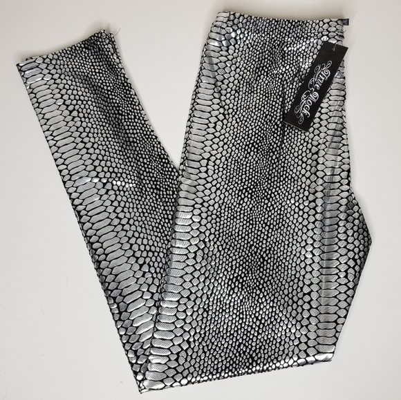 True Rock Black Silver Metallic Leggings Crocodile Gator‎ Print Women's S… - Picture 11 of 11